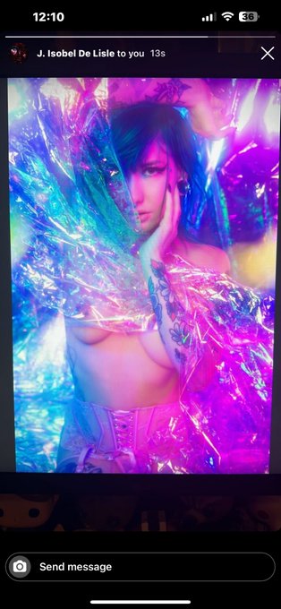 I&rsquo;m such a little present. 🎁 🖤  📷@jisobeldelisle https://t.co/Fk9Zy0qXAJ<a class="tags" target="_blank" title="On Twitter" href="/?out=eyJ0eXAiOiJKV1QiLCJhbGciOiJIUzUxMiJ9.eyJpYXQiOjE3MjA2NzEyNDYsImlzcyI6InR3cG9ybnN0YXJzLmNvbSIsIm5iZiI6MTcyMDY3MTI0NiwiZXhwIjoxNzUyMjA3MjQ2LCJyZWRpcmVjdF91cmwiOiJodHRwczovL3R3aXR0ZXIuY29tL2ppc29iZWxkZWxpc2xlIn0.fXtgW8w8_5THYZ6JHLySvaYmp7BLwfYmUKNKiWfuySVgUP_8mLZQ5By5KsCeJ99vCsuP8Ch7-HUncB1bkUdnIw">@jisobeldelisle</a>