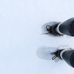 We’re dreaming of a white Christmas ❄️🌲 

#WhiteChristmas #ChristmasEve #MerryChristmas #HappyHolidays #UptownStudios