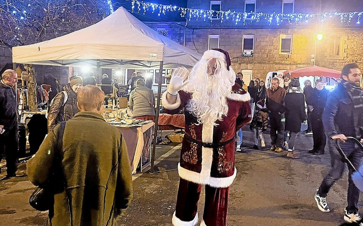 Le Père Noël contrôlé positif par la gendarmerie d’Auray ➡️ go.letelegramme.fr/UvmD