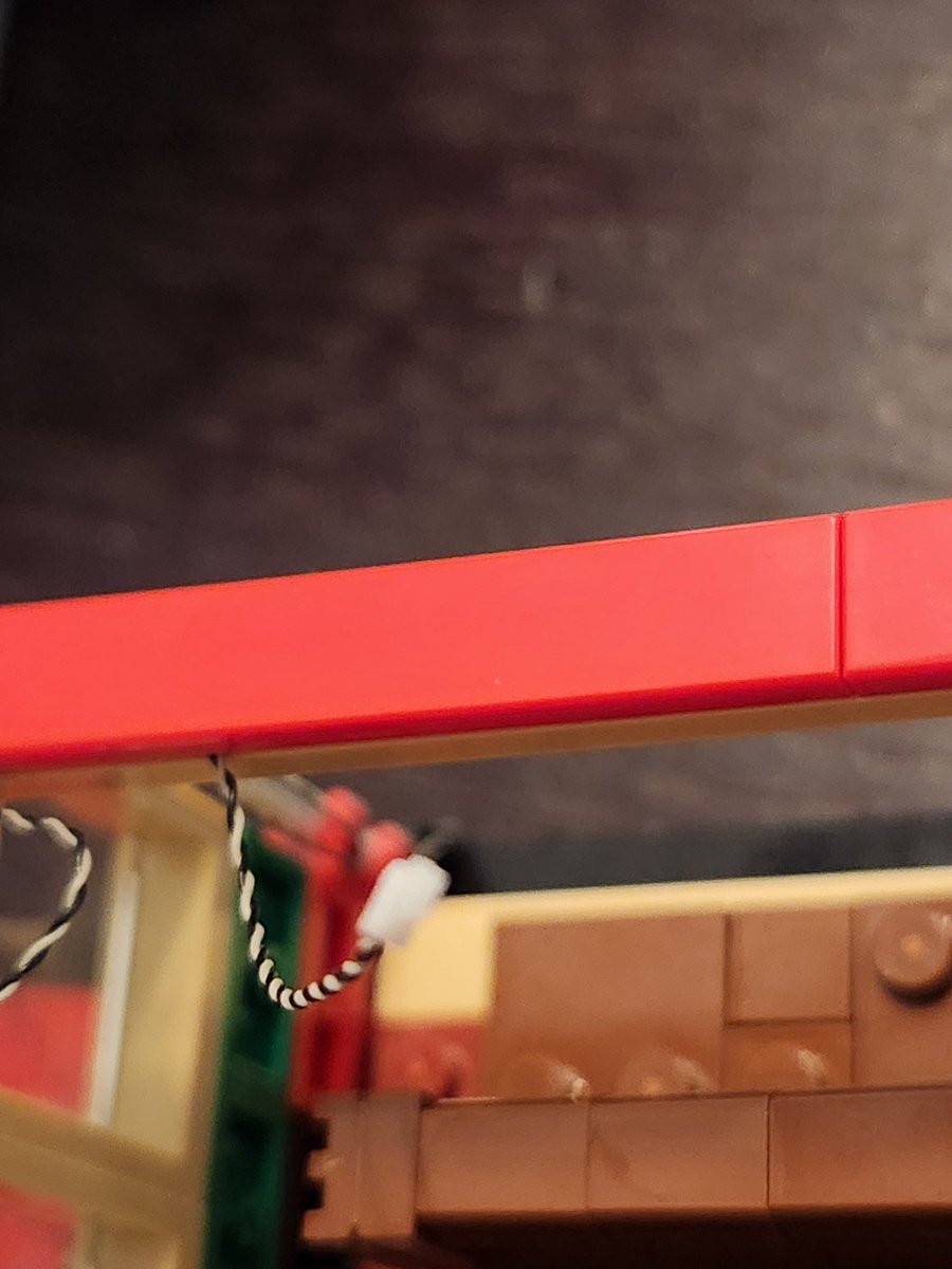 pixelelatedG's tweet photo. These #Lego #Briksmax lights are a tiny pain to get setup but once done they really do add a bit of pop to the model https://t.co/HqAwha4JcU