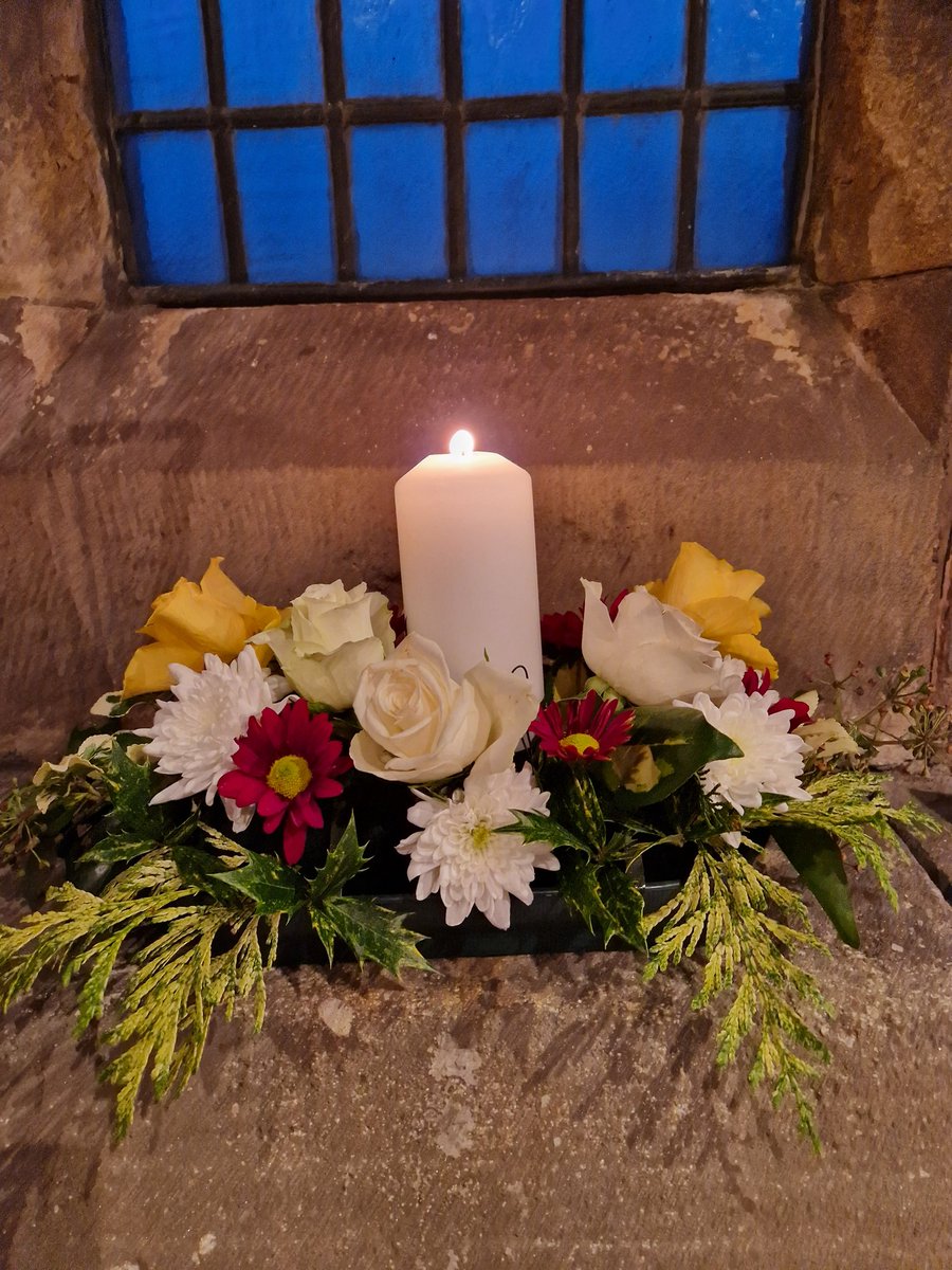 stleonardsvicar's tweet photo. What a wonderful combined Crib and Christingle service we've had this afternoon.

It was joyous to see the church so full, thank you and God bless to all that came and supported us.

A massive thank you needs to go to Peter, Maureen and Janyl for leading us in our worship 🙏 https://t.co/Z55YWGNlws