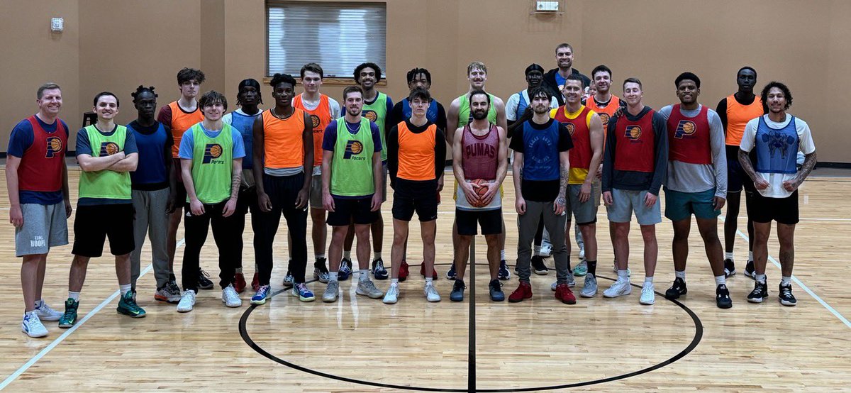 Happy Holidays from the 816 family!