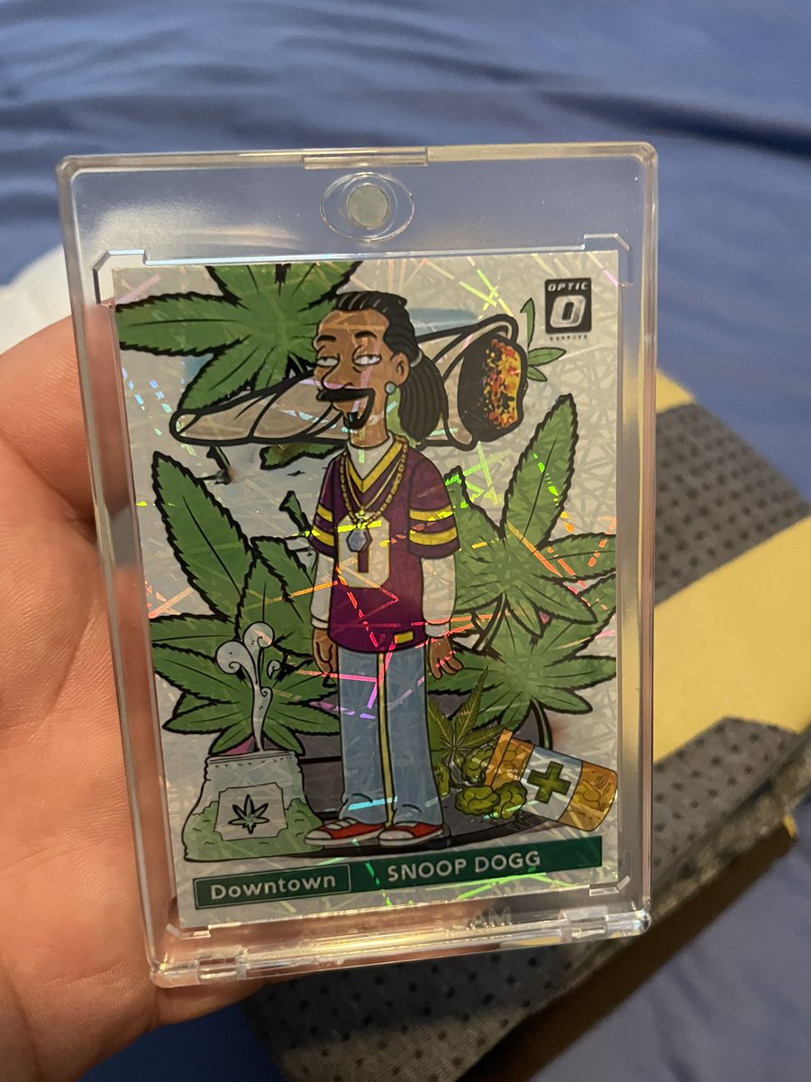 BaltiMarc's tweet photo. @1Cash28 The only green I like!🤪 https://t.co/sUWmvwKfJp