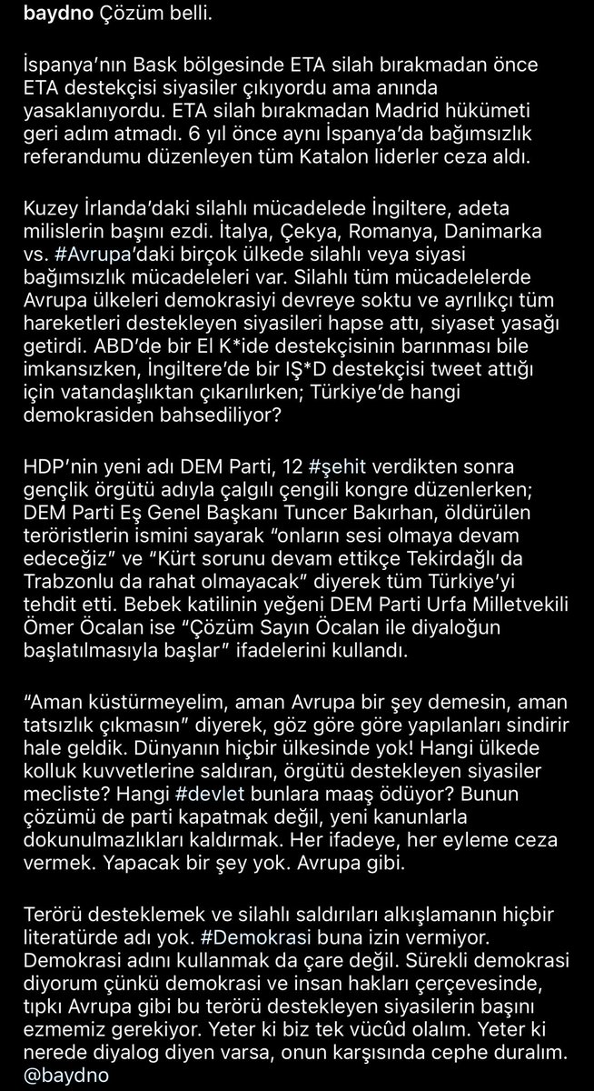 20Mergen28's tweet photo. @baydno kaleminden çıkan net ve doğru bir yazı. Dünyadaki hiçbir demokraside, ülkenin “terör örgütü” olarak adlandırdığı bir yapılaşmanın savunucusu siyaset yapamıyorken, belirli “etik” (kesinlikle değil) çerçeveler için buna müsaade edilmemeli! https://t.co/hc4LkbSJpv