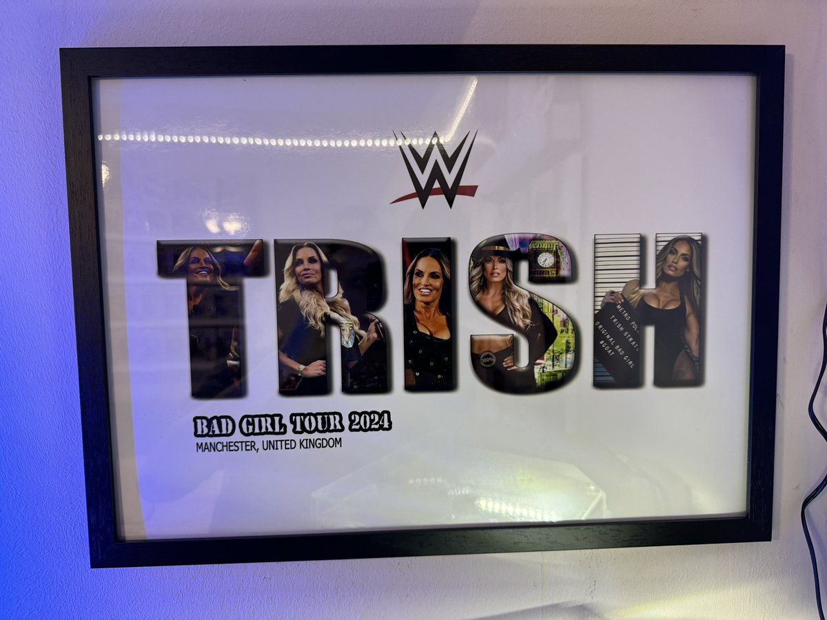 An early #Trishmas present <a href="/trishstratuscom/">Trish Stratus</a> <a href="/ftlowrestling/">For the Love of Wrestling</a> can’t wait to get this signed in March!!!!