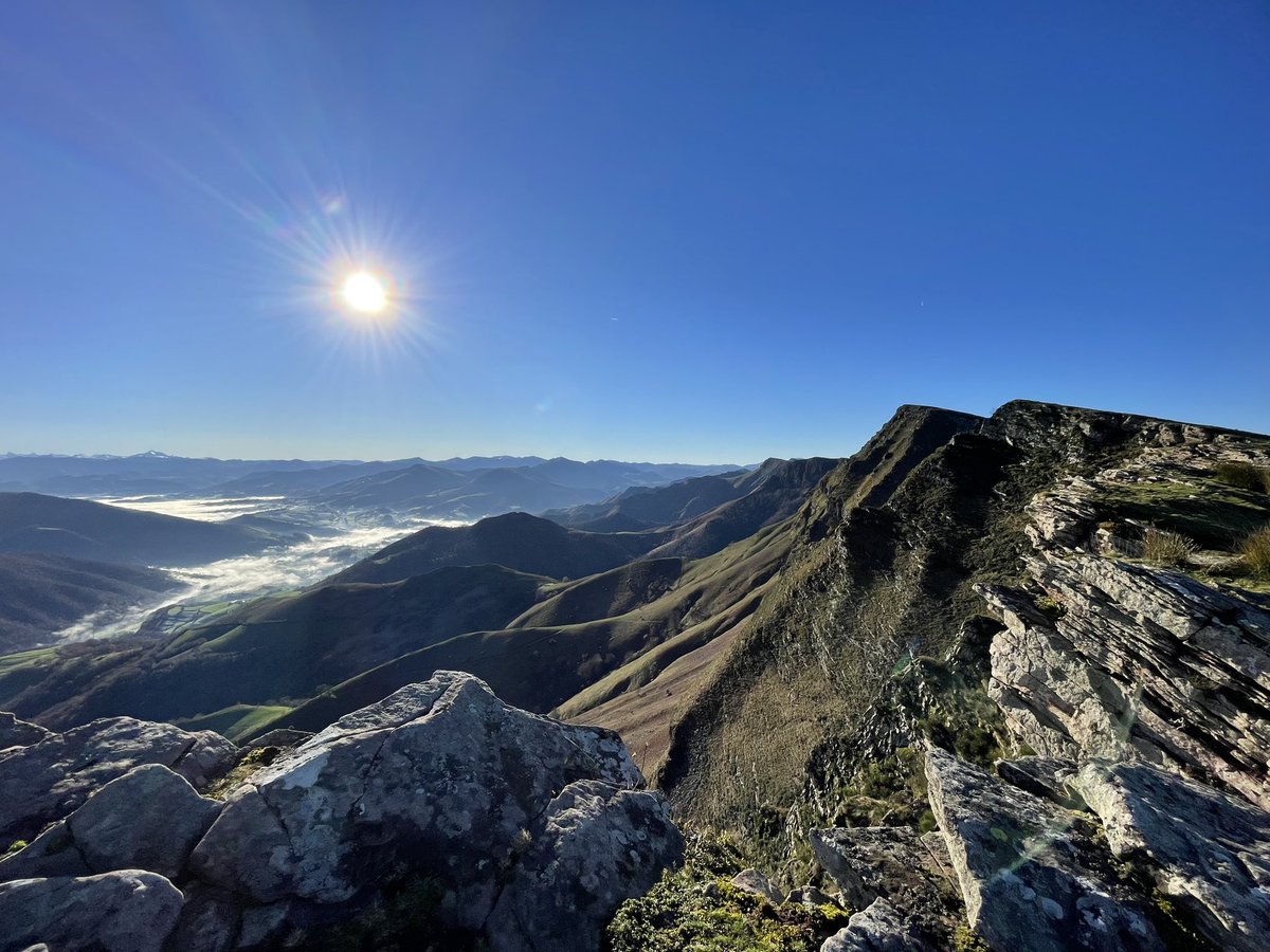 Iparla et ses crêtes #BaladeSympa #MagnifiqueFrance #pyrenees