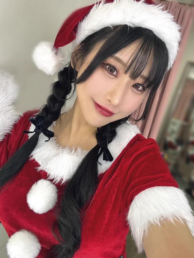 Asian girl Christmas costume