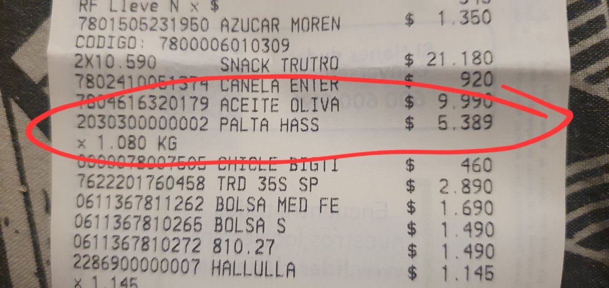 gerardo_araneda's tweet photo. @LIDERcl Señores Lider Valle Grande Lampa, como pueden pedir $5.000 el kilo de Palta Hass y vienen todas podridas... no 3 meses tienen acá... impresentable!!! 😡 @SERNAC https://t.co/okwVL1g35O
