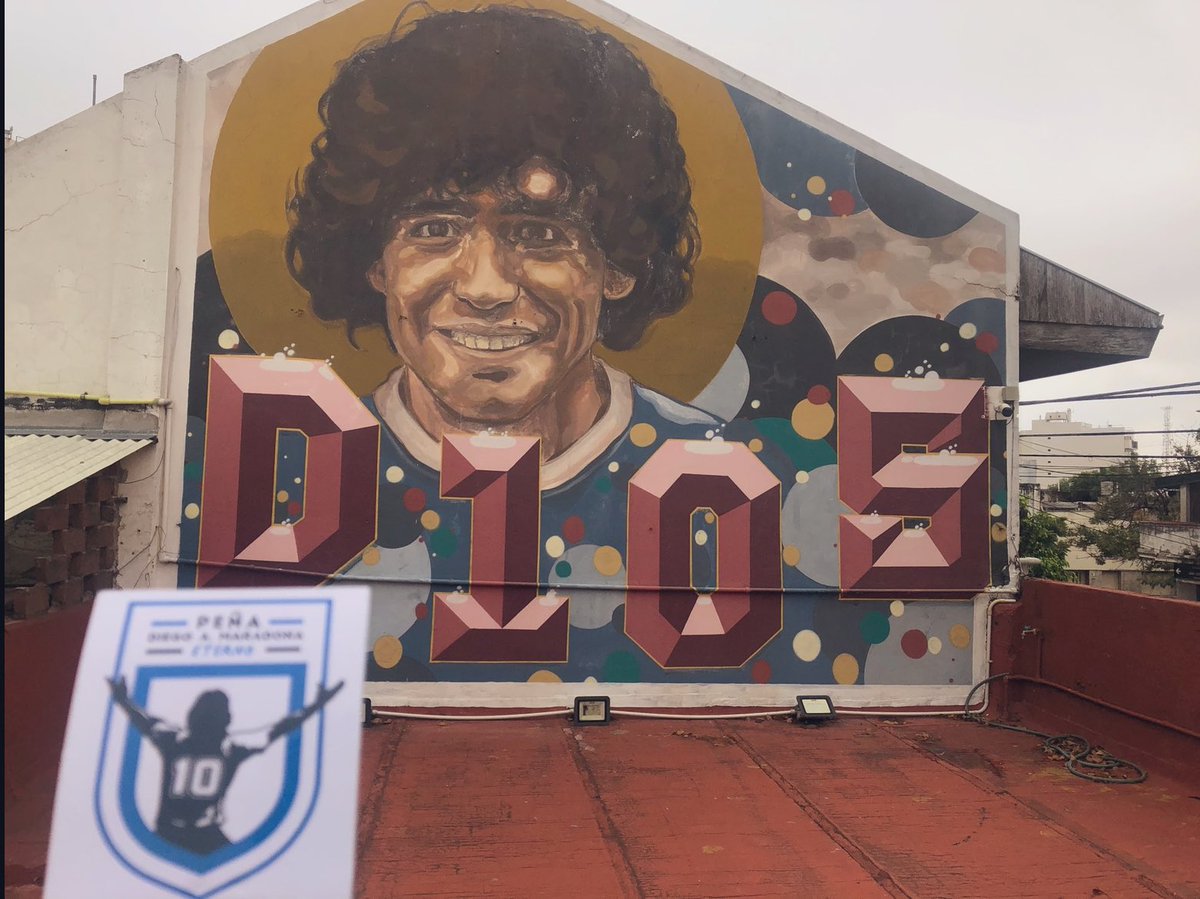 Feliz Navidad pueblo Maradoneano!!
“En la Tierra como en el Cielo” 
💙🔟