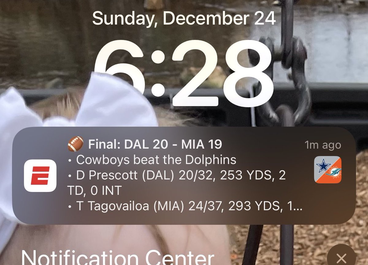MWBluebird's tweet photo. Thanks @espn for giving me a heart attack as I check my phone right before the final @MiamiDolphins field goal. 
#FinsUp  #Nfl #Fox @Tua @cheetah https://t.co/oBDAo48y1Q