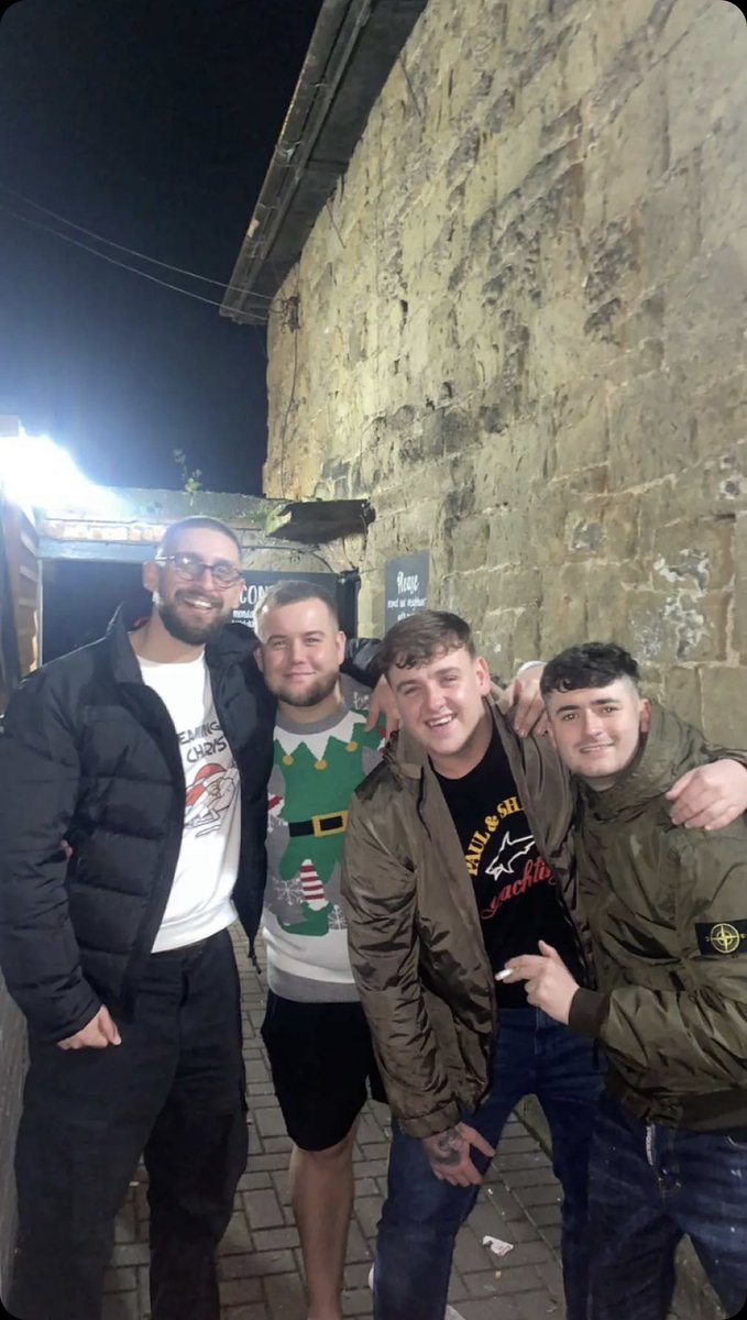 jaybradbury01's tweet photo. Best night of the year boxed off, 324 jaegers down the hatchet 😎 https://t.co/DWysXYEwq1
