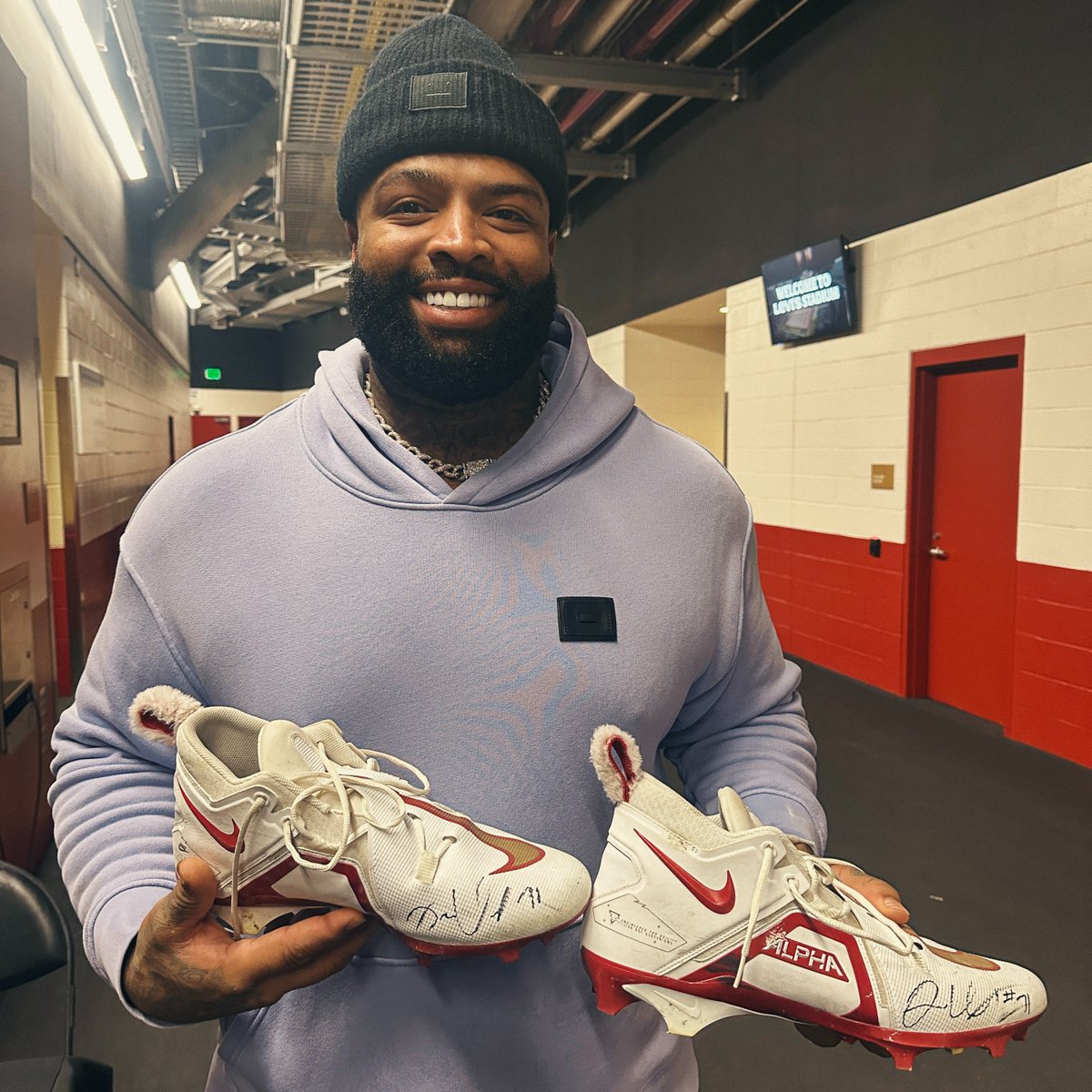 RT for a chance to win a pair of signed @TrentW71 cleats! #ProBowlVote No purchase necessary. Official rules: 49rs.co/3RSEUEP