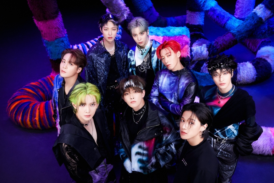 soompi's tweet photo. #ATEEZ To Release 4 New Music Videos In January
https://t.co/RvLVCmc6sL https://t.co/cbhsQ4mGAX