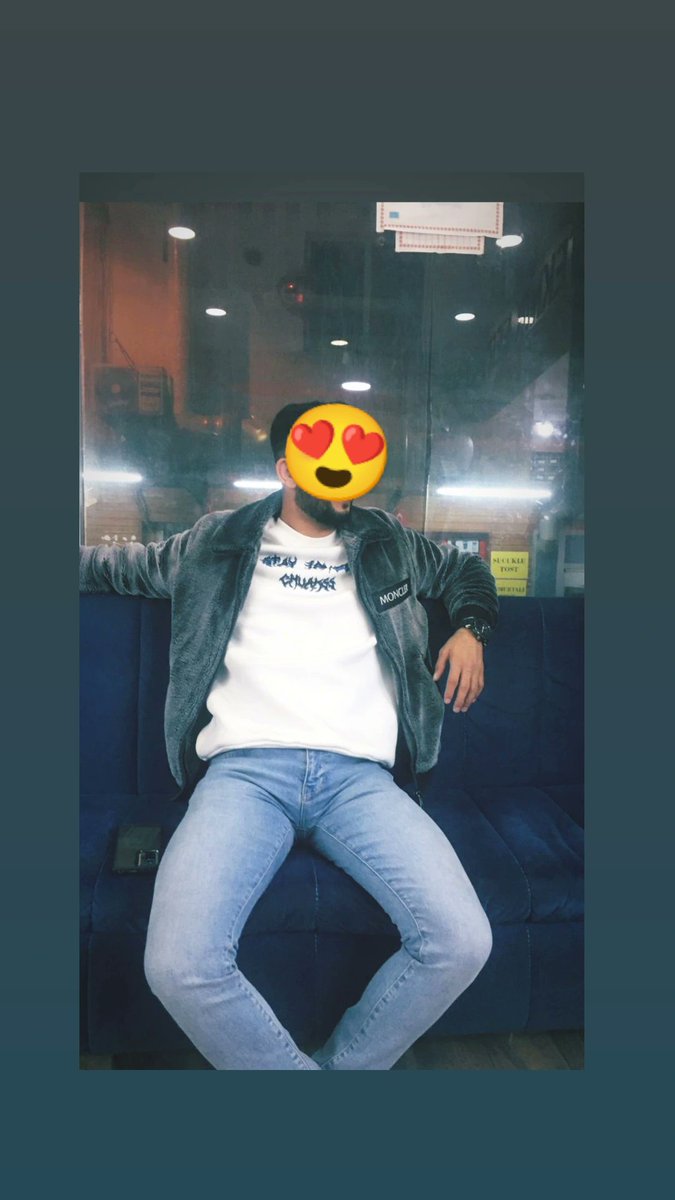 İstanbuldayım misafirim misafir edecek olgun pasif arkadaşlar
#istanbulgay #gençaktif #pasif #Olgun