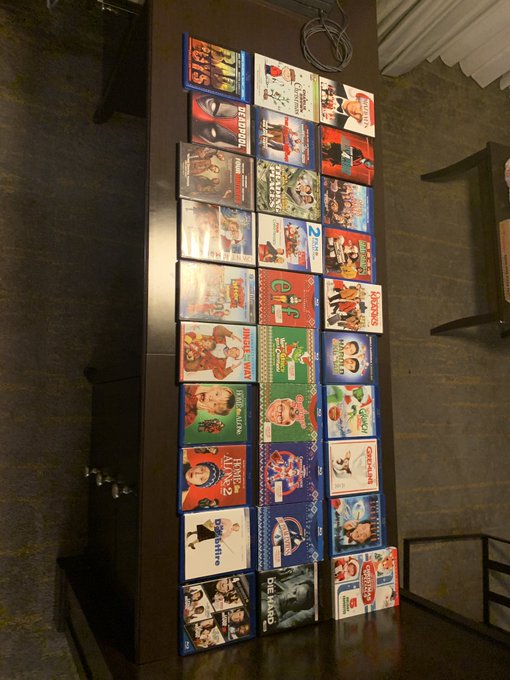 What's your favorite Christmas movie? https://t.co/RtBqtJaQEu<a href="/tag/mvsales"class="tags"><span>#mvsales</span></a>