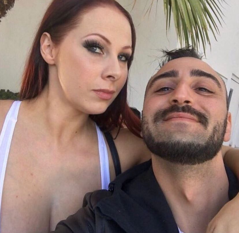 lorenzoliberat's tweet photo. @therealgianna  Sunshinee I wish you a peaceful and happy Christmas, you are always the best 🎄❤️💫🎁⭐️🎅🎉 https://t.co/oa3BNXSNC5