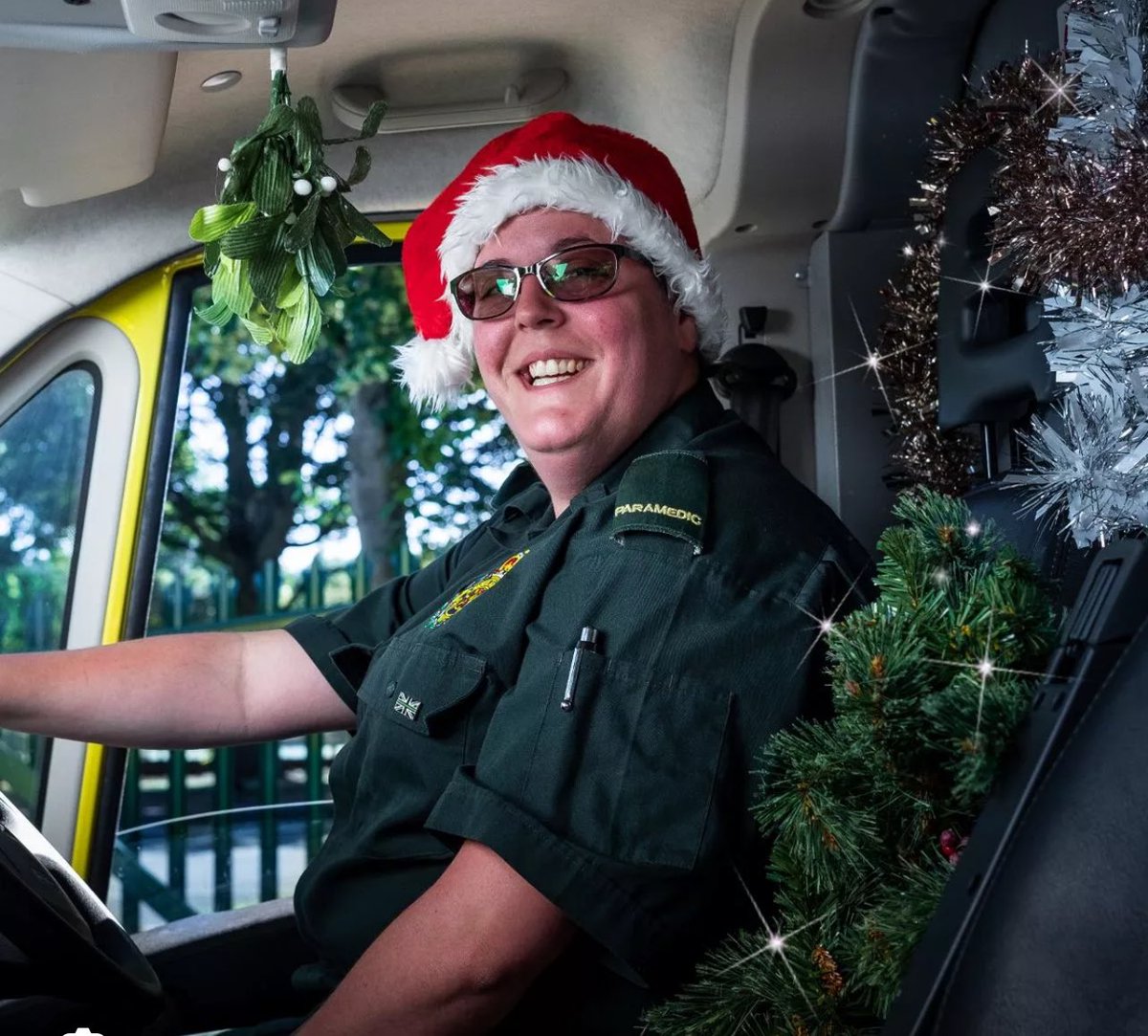 sharrond62's tweet image. Little ones off to bed, the rest of us knee deep in sausage rolls, mulled wine &amp;amp; mince pies. This shout out is for all the amazing emergency service workers still on duty #thankyou #merrychristmas