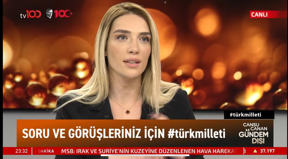 Yayında; <a href="/cansucananozgen/">Cansu Canan Özgen</a> ile Gündem Dışı

▶️ Eski Türklerde kutlama ritüelleri nelerdi?
▶️ Çam ağacı süsleme geleneği Türklere mi ait?
<a href="/cansucananozgen/">Cansu Canan Özgen</a> soruyor;

<a href="/basakkuzakci/">Dr. Başak Kuzakçı</a>
@koray_serbetci yanıtlıyor.

#türkmilleti

Tv100 Canlı İzle
📺 tv100.com/canli-yayin