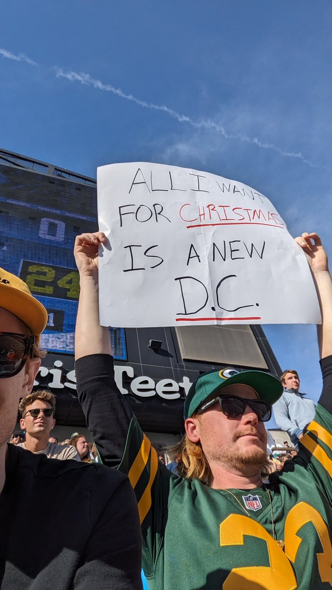 nick_rober's tweet photo. @cheeseheadtv https://t.co/0huUozWC6n