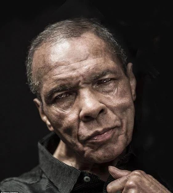 The last photo of Muhammad Ali, 2016

Born Cassius Clay, Ali is considered the most important athlete of the 20th century by many professionals and critics. 

Known as "The Greatest," Ali would use boxing as his platform to advocate for civil rights and humanitarian issues and as