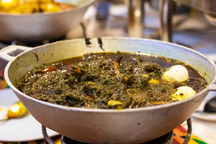 Live from our Christmas Eve West African Brunch.

Stay tuned for the enchanting moments as we prepare for an equally delightful West African Dinner, starting from 6pm to 10pm.

#MerryChristmas2023 #SundayBrunch #Dinner #AHCelebrates #AfrocentricHospitality #AHHotel