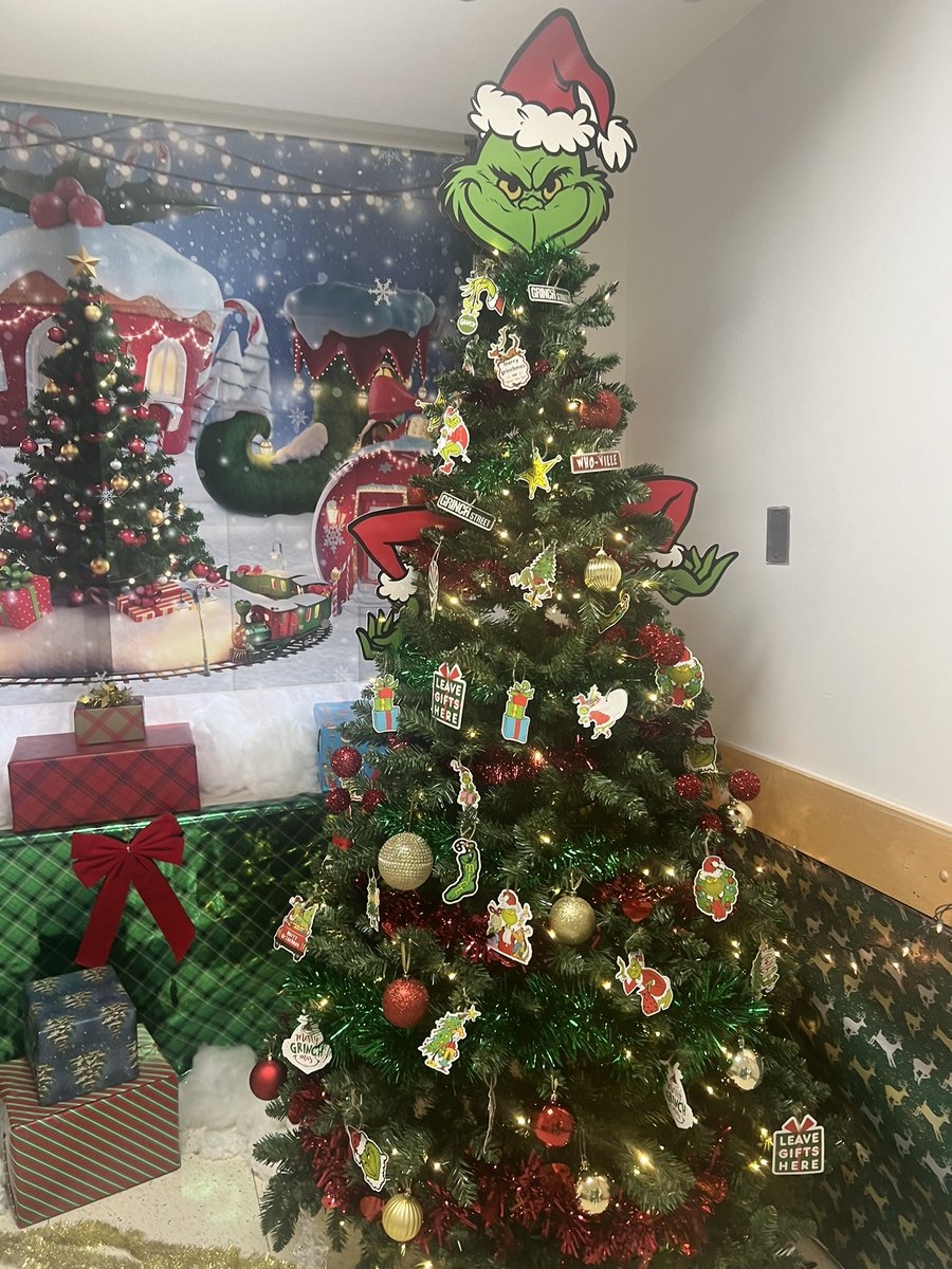 Merry Grinchmas from one hospital on call fellow to another