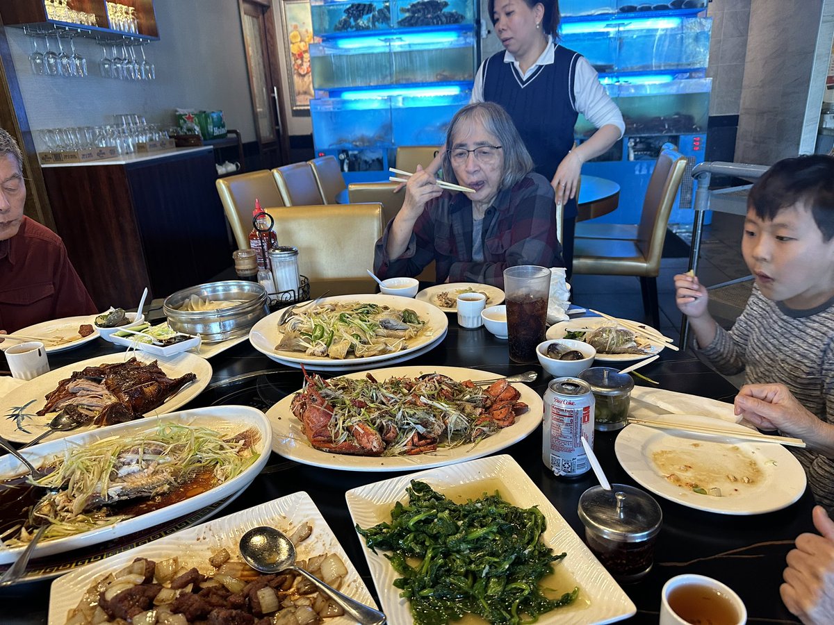 Miya Shay tweet media