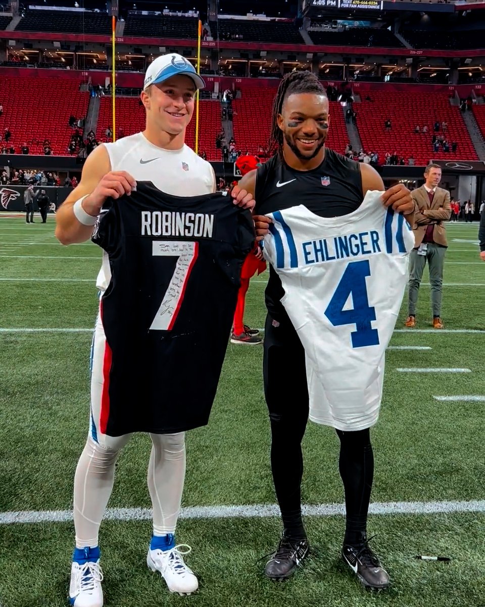 Texas Boys 🤘

@sehlinger3 x @Bijan5Robinson 

📺: #INDvsATL on FOX