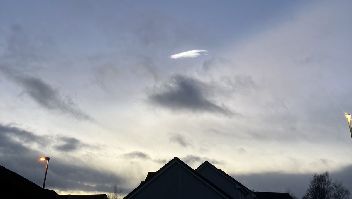 A wee nacreous from Inverness this evening…