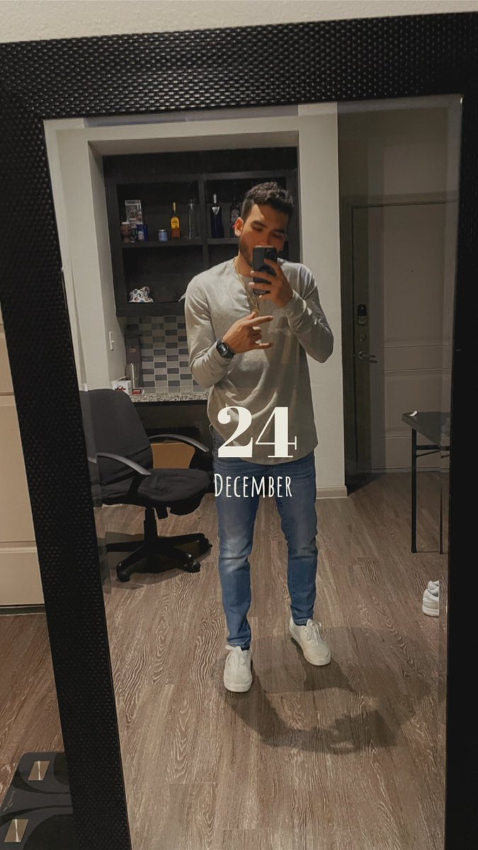 ItsmeOpii's tweet photo. Ready 🫡 #ChristmasEve2023 https://t.co/siyjRKzvXl
