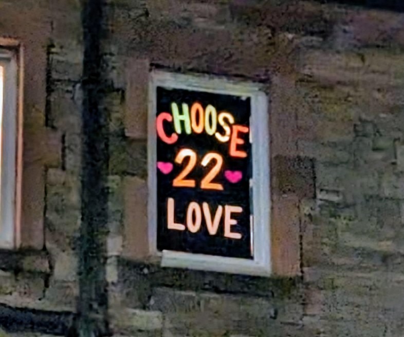 Light Up Leith tweet media