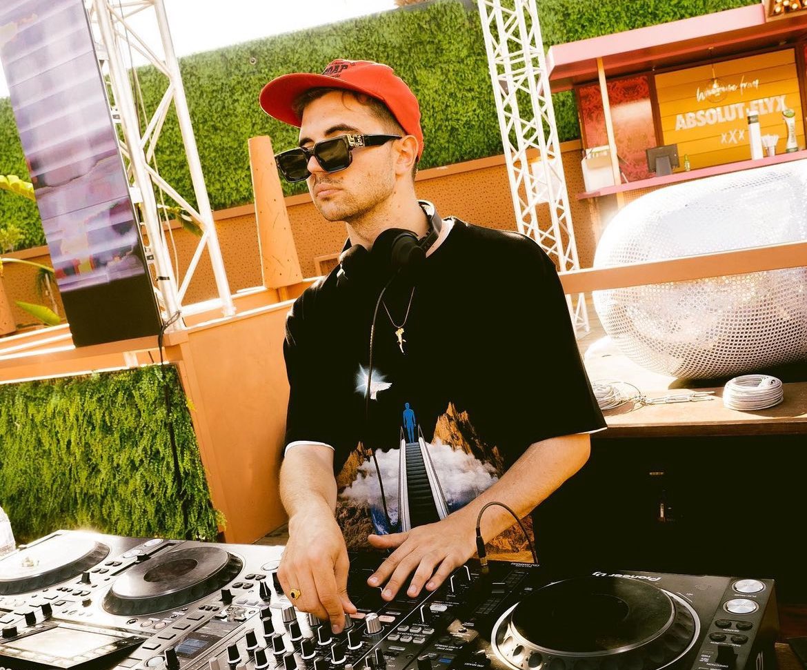 HOLLY (@beatsbyholly)  X