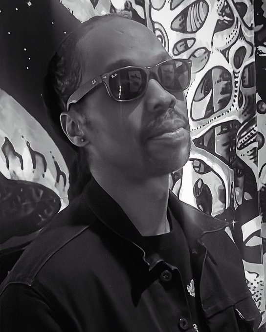 Merry Christmas 🎁 https://t.co/IvEY5CfgAn<a href="/tag/currentmood"class="tags"><span>#currentmood</span></a>