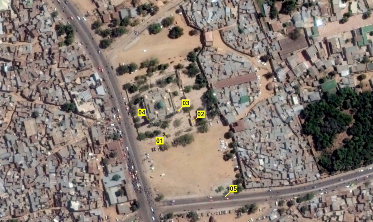 Geolocated imagery of a #BokoHaram #bombing on the Great Mosque of #Kano in #Nigeria on November 28, 2014 which killed 102 people and injured 150+. Source: @ConroeCourier

[11.994297, 8.516746]

#OSINT #IMINT #GEOINT #Geolocation #ArmedConflict #KanoState #Extremism #Terrorism