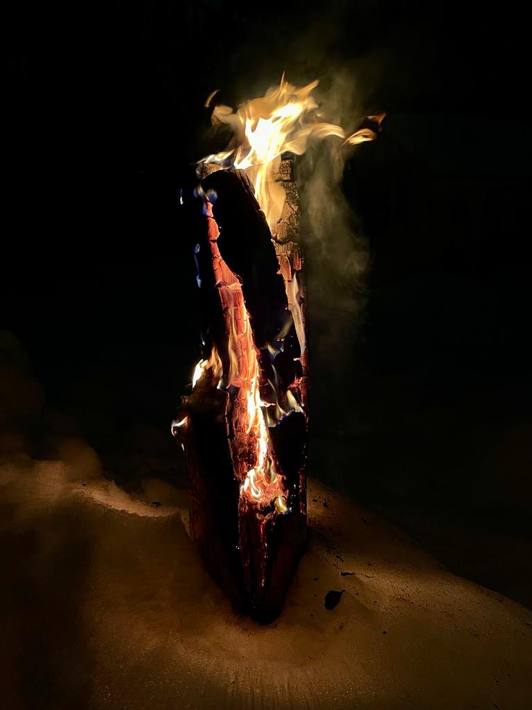 Ihanaa joulua✨. 
Valoa kohti✨.