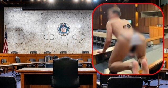 2ACops's tweet photo. @SameeraKhan Yeah, conservatives are the problem...

Who was it filming gay porn in the senate chambers?

Spare us the faux outrage. https://t.co/gqaZCfKzf0