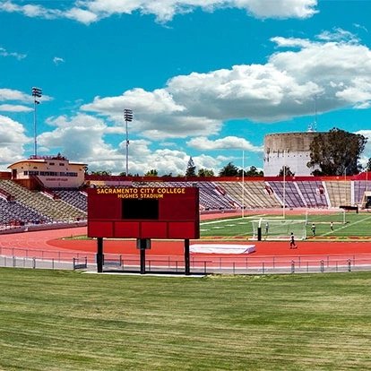 DreamAllStateCA's tweet photo. We're taking our @RecruitNationUS camp to a college campus in 2024. 
college prospect showcase Norcal regional will take place at Sac City College. Home of @SacCityFB. Colleges will be in attendance, and top performers will be invited to the @dreambowlgame
https://t.co/mVkpJKrDR0 https://t.co/7eCk9urrtd