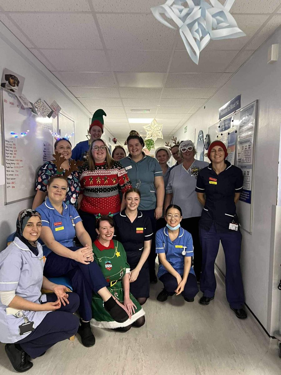 Nat Hodson (@natz1000) on Twitter photo Christmas Eve with this Merry Bunch 🙌🏻🌲🤪 #ward14 #nurselife <a href="/YSTeachingNHS/">York and Scarborough Teaching Hospitals NHS FT</a> Christmas Eve with this Merry Bunch 🙌🏻🌲🤪 #ward14 #nurselife <a href="/YSTeachingNHS/">York and Scarborough Teaching Hospitals NHS FT</a>