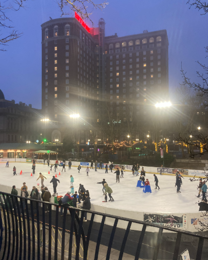 waham's tweet photo. Loads of people spending Christmas Eve on the ice in downtown Providence... https://t.co/MQUPw8raww