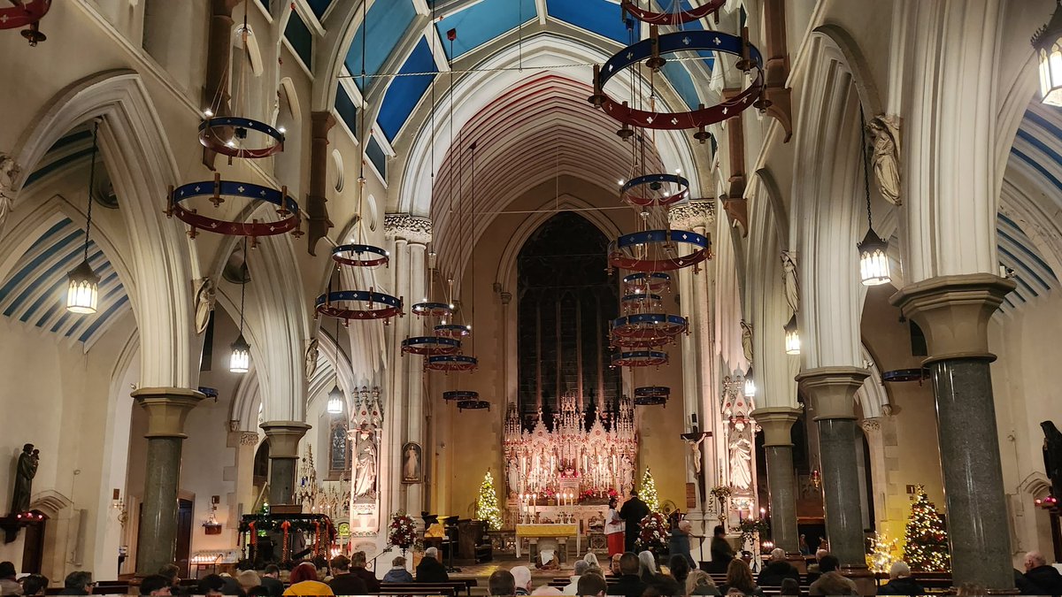 Christmas Eve Mass 🌟

#northwest #love #home #lifestyle #cumbria #lakedistrict #family #travel #life #couples #disneyfamily #husbandandwife #dogmom #adventure #dailylife #ukfamily #northwest #christmas2023 #christmaseve #christmasevemass