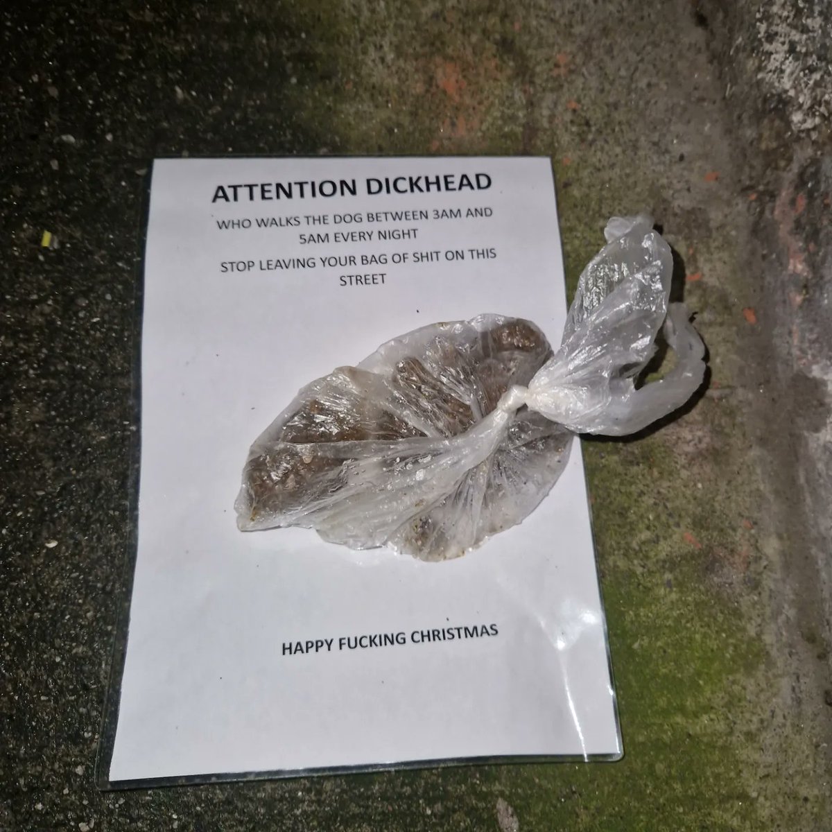 Laminated and all ! Spotted on a smithfield street tonight. If you are going to go to trouble of putting in bar why not find a bin. The other least worst option is to jist leave it for the rain #idiot #dogpoo #CleanUp