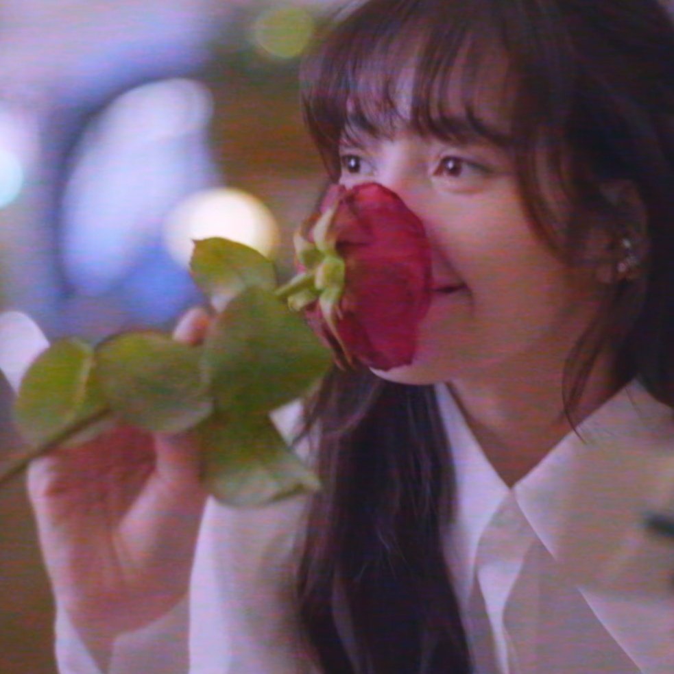 random lisa pics tweet media