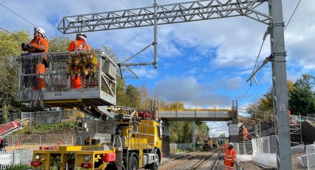 Noel Dolphin tweet media