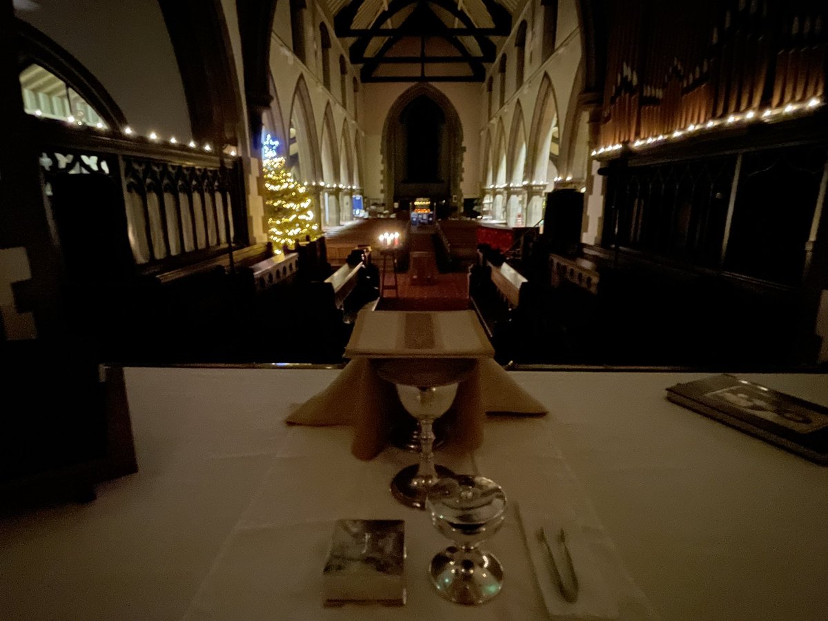 Milnrow Parish tweet media