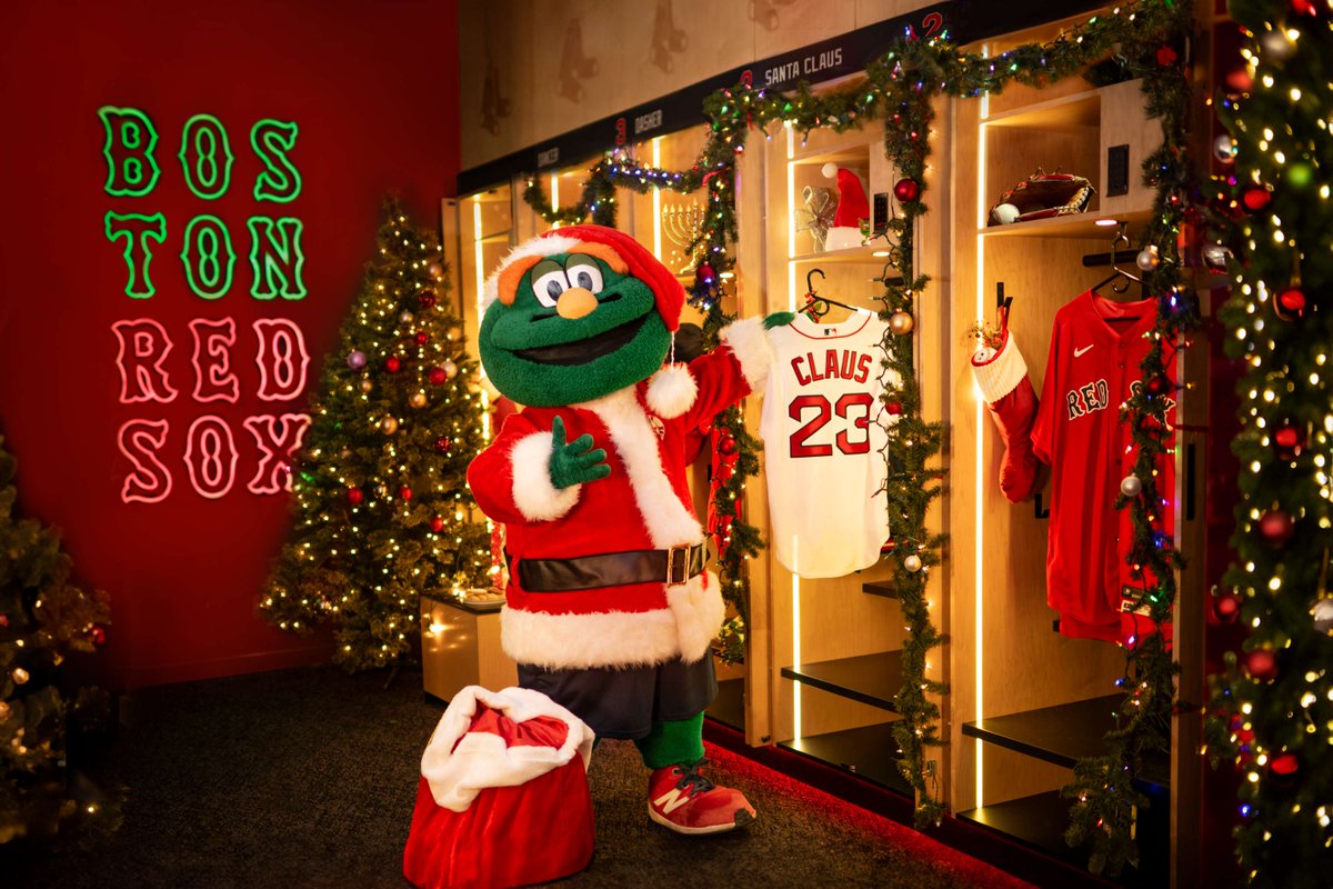 Wishing my Red Sox fam the happiest holidays!