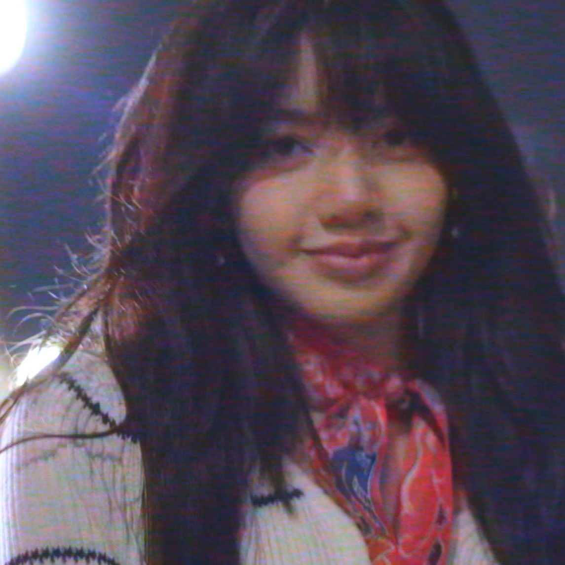 hourly lisa (@lalisahouriy) on Twitter photo 