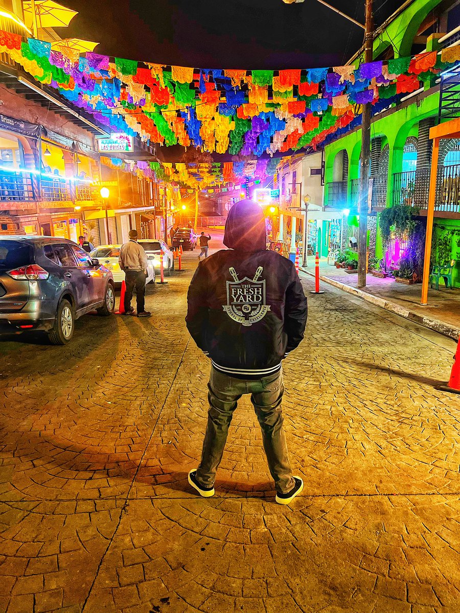 Mr. Key To The City tweet media