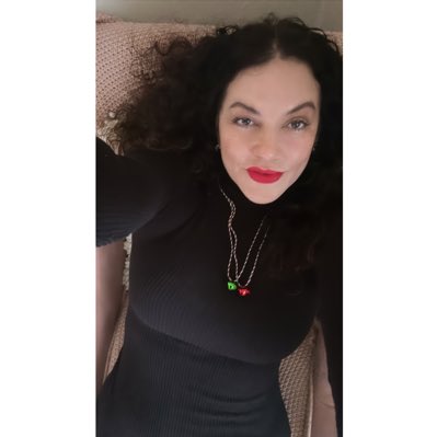 LauraDelSan73's tweet photo. #NewProfilePic https://t.co/NHmelsrG03