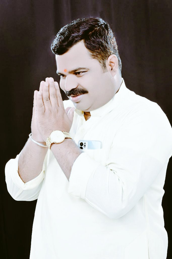 DILIPTALEKAR3's tweet photo. मैं उसी का जिम्मेदार हूं जो मैंने कहा है, 
उसका नहीं जो तुमने समझा है । https://t.co/8PV1Fxhj2n