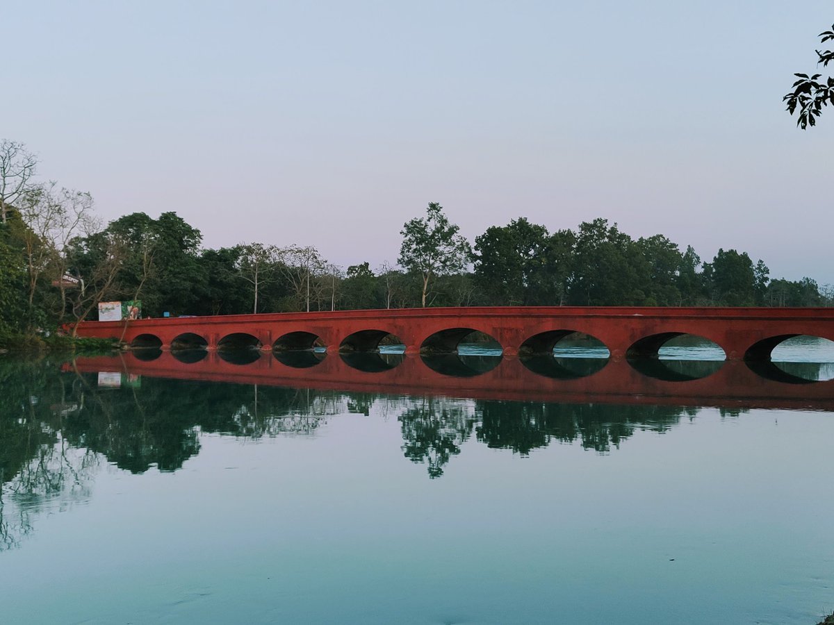 These iconic colonial era Red color Bridges adds to the Natural beauty of #PilibhitTigerReserve @uptourismgov @Dmpilibhit @ntca_india @UpforestUp